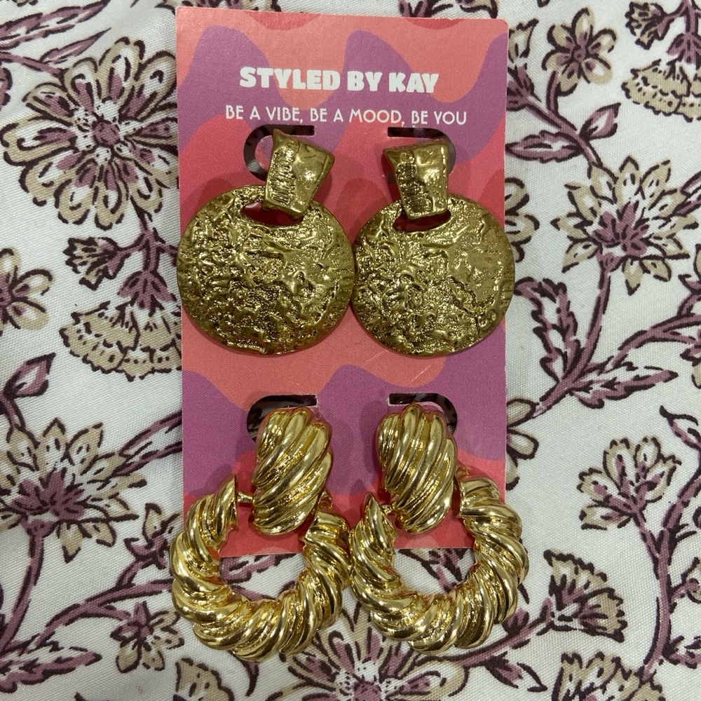Gold earrings